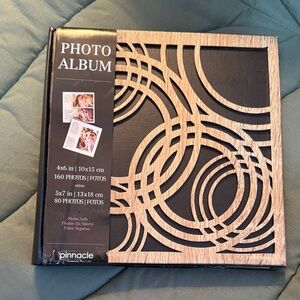 Pinnacle Black Album with wooden look Circular Overlay